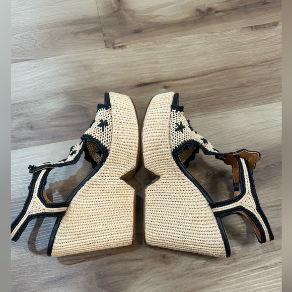 Clergerie Dara Raffia Platform Wedge Sandals - Picture 7 of 9